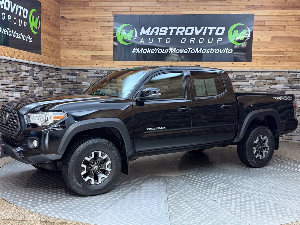 Used 2020 Toyota Tacoma TRD Off-Road w/ TRD Premium Off Road Package AWD/4WD image 9