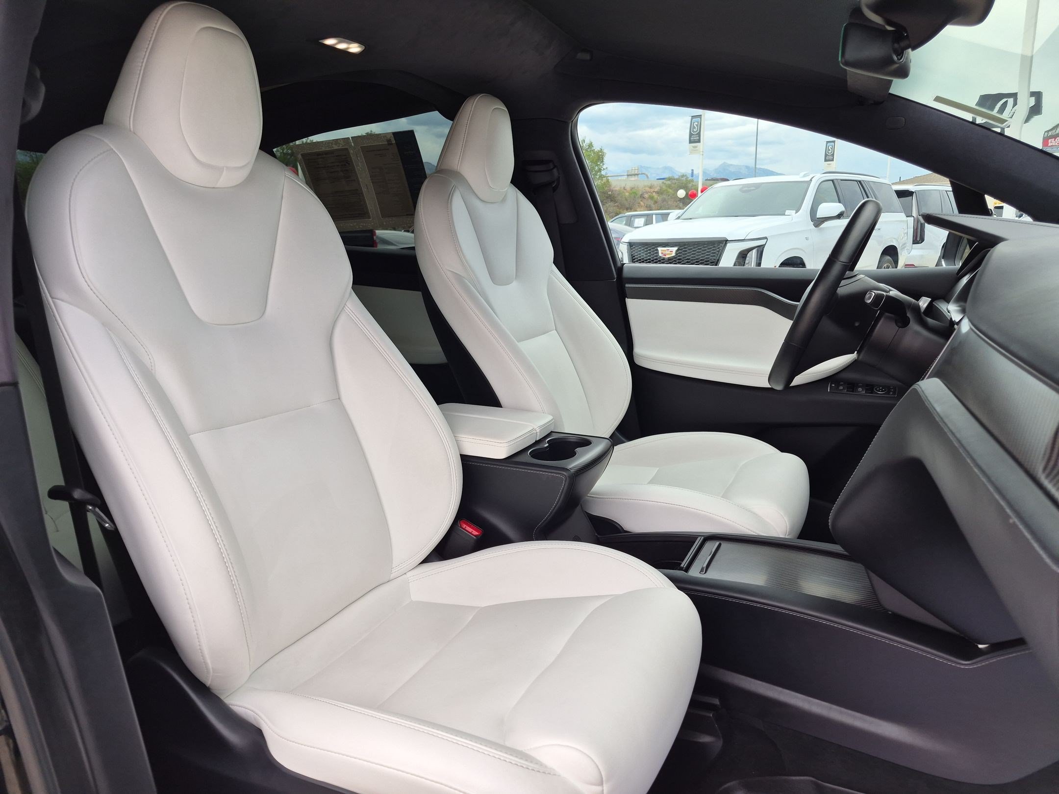 Used 2020 Tesla Model X Performance AWD/4WD image 27