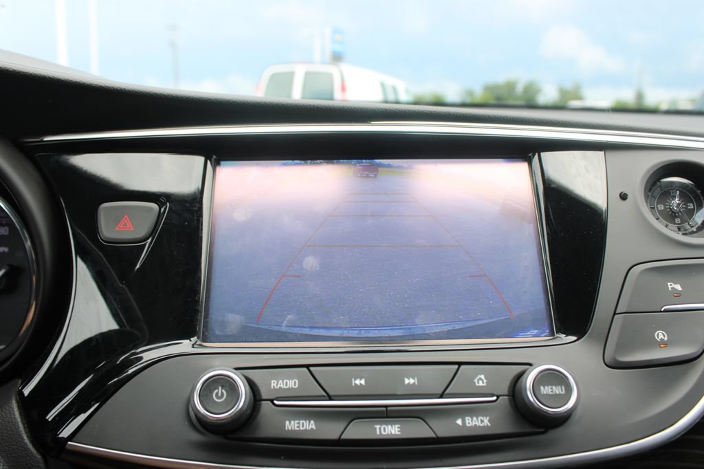 Used 2020 Buick Envision Essence FWD image 57