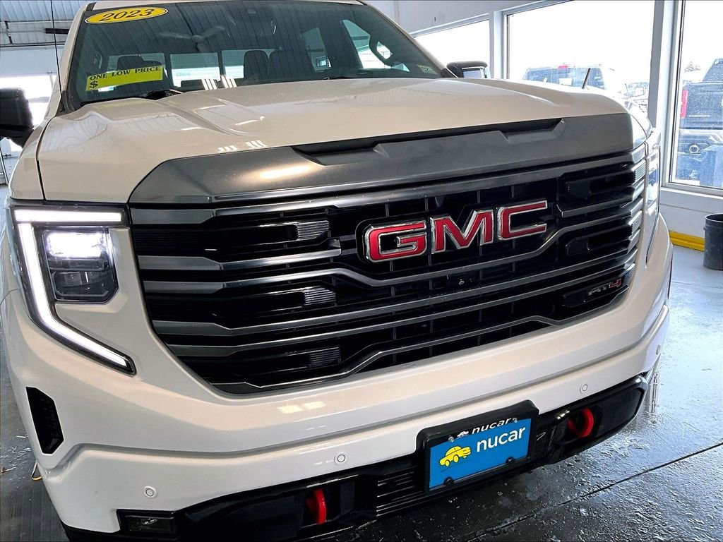 Used 2023 GMC Sierra 1500 AT4 w/ AT4 Premium Package image 32