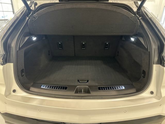 Used 2024 Cadillac XT4 Sport image 34