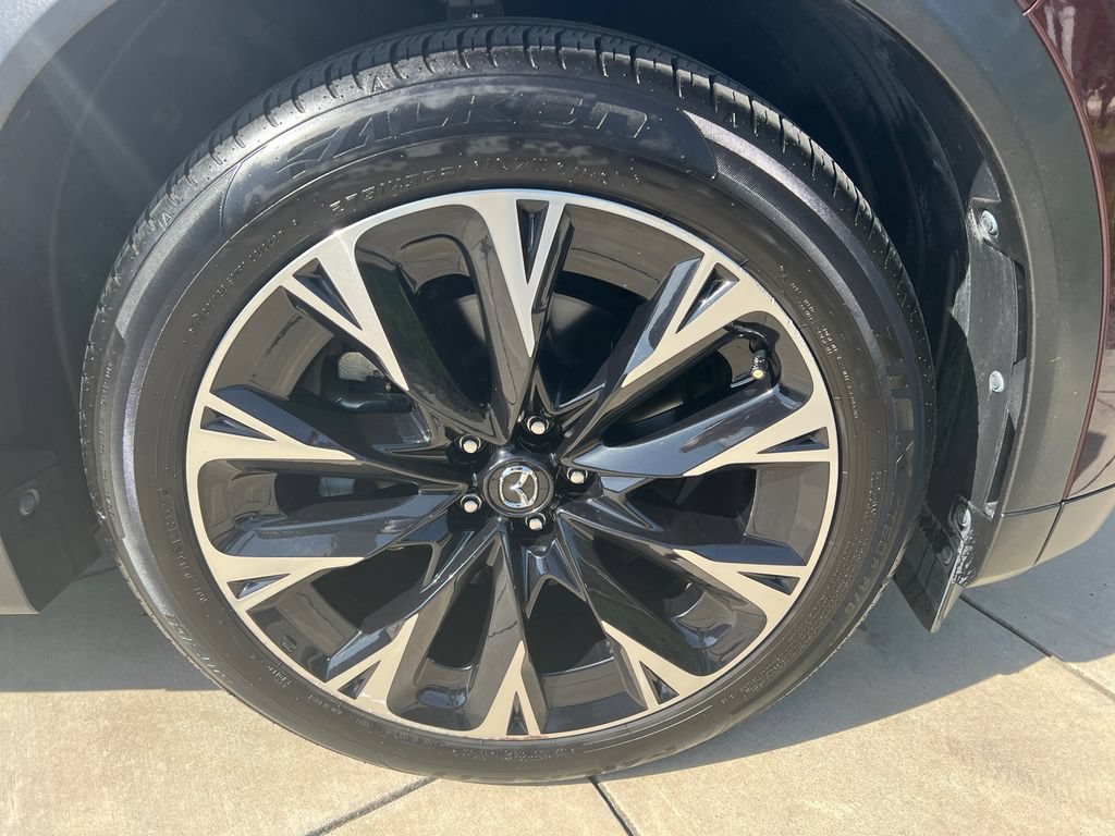 Used 2024 MAZDA CX-90 Plug-In Hybrid w/ Premium Pkg AWD/4WD image 5