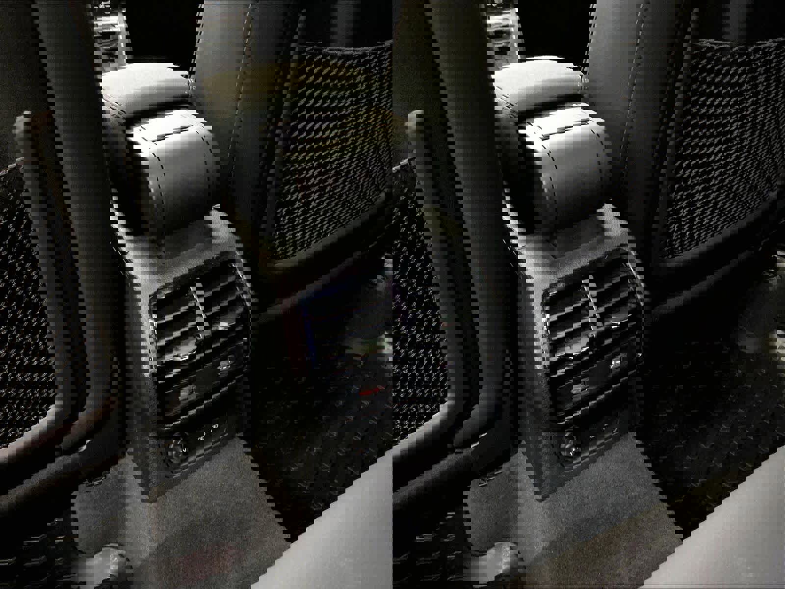 Certified 2025 Audi Q3 2.0T Premium image 35