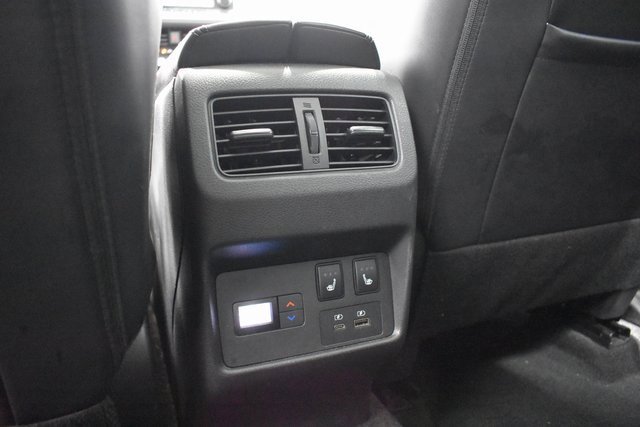 Certified 2023 Nissan Rogue Platinum w/ Platinum Premium Package image 33