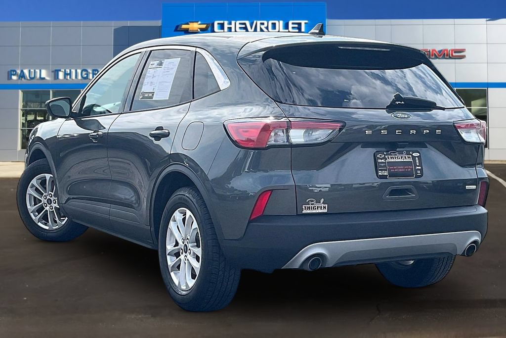 Used 2020 Ford Escape SE FWD image 4
