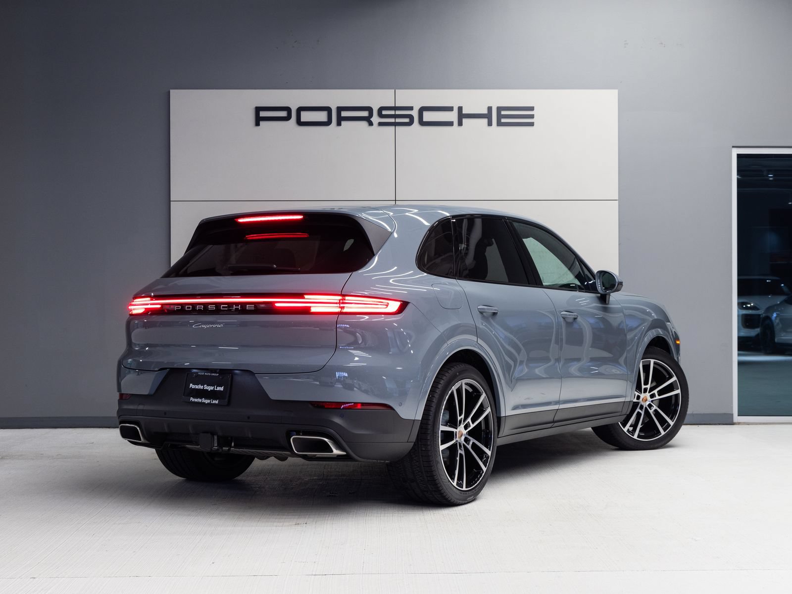 New 2026 Porsche Cayenne AWD/4WD image 7