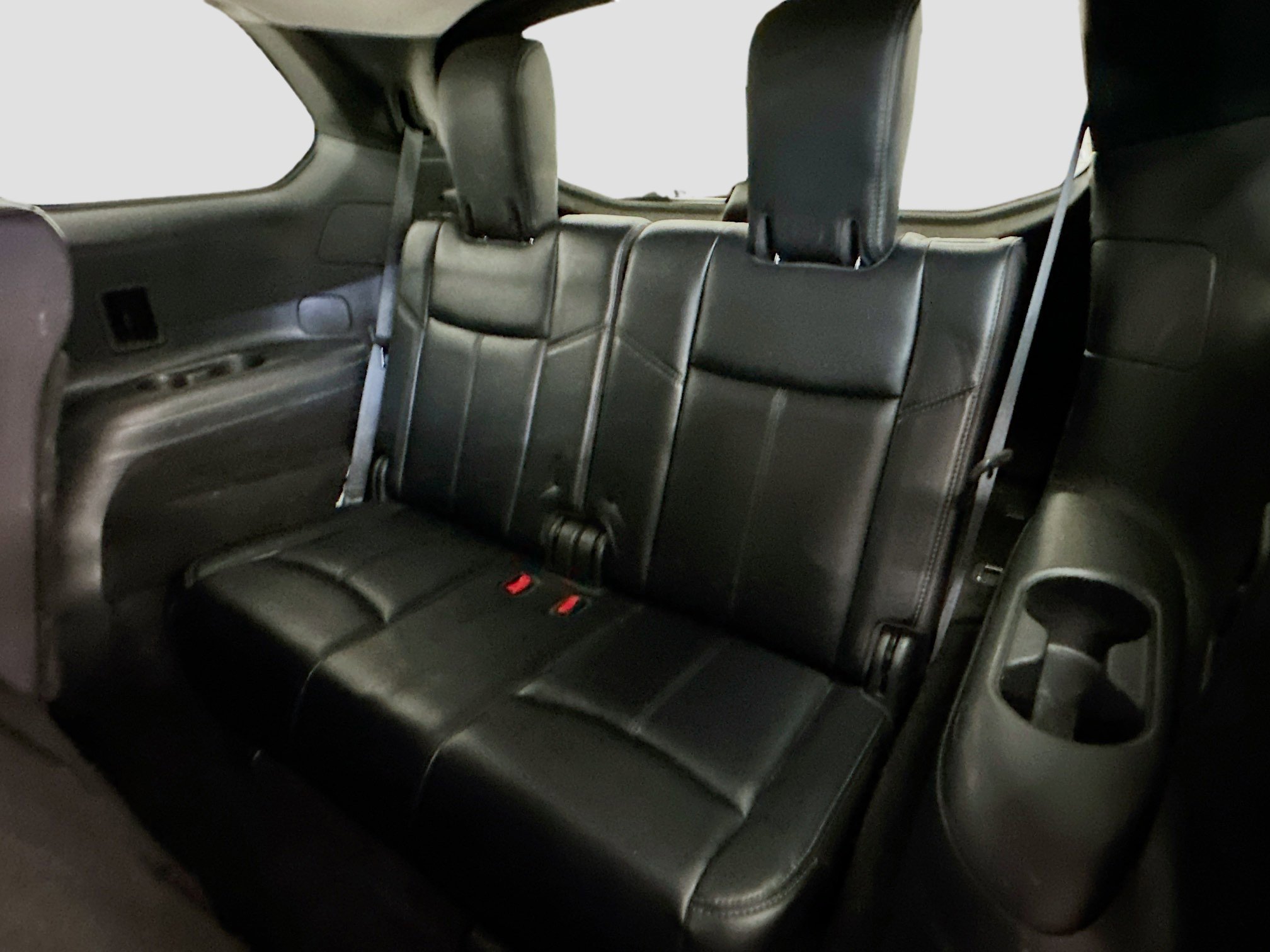 Used 2020 Nissan Pathfinder SL AWD/4WD image 30