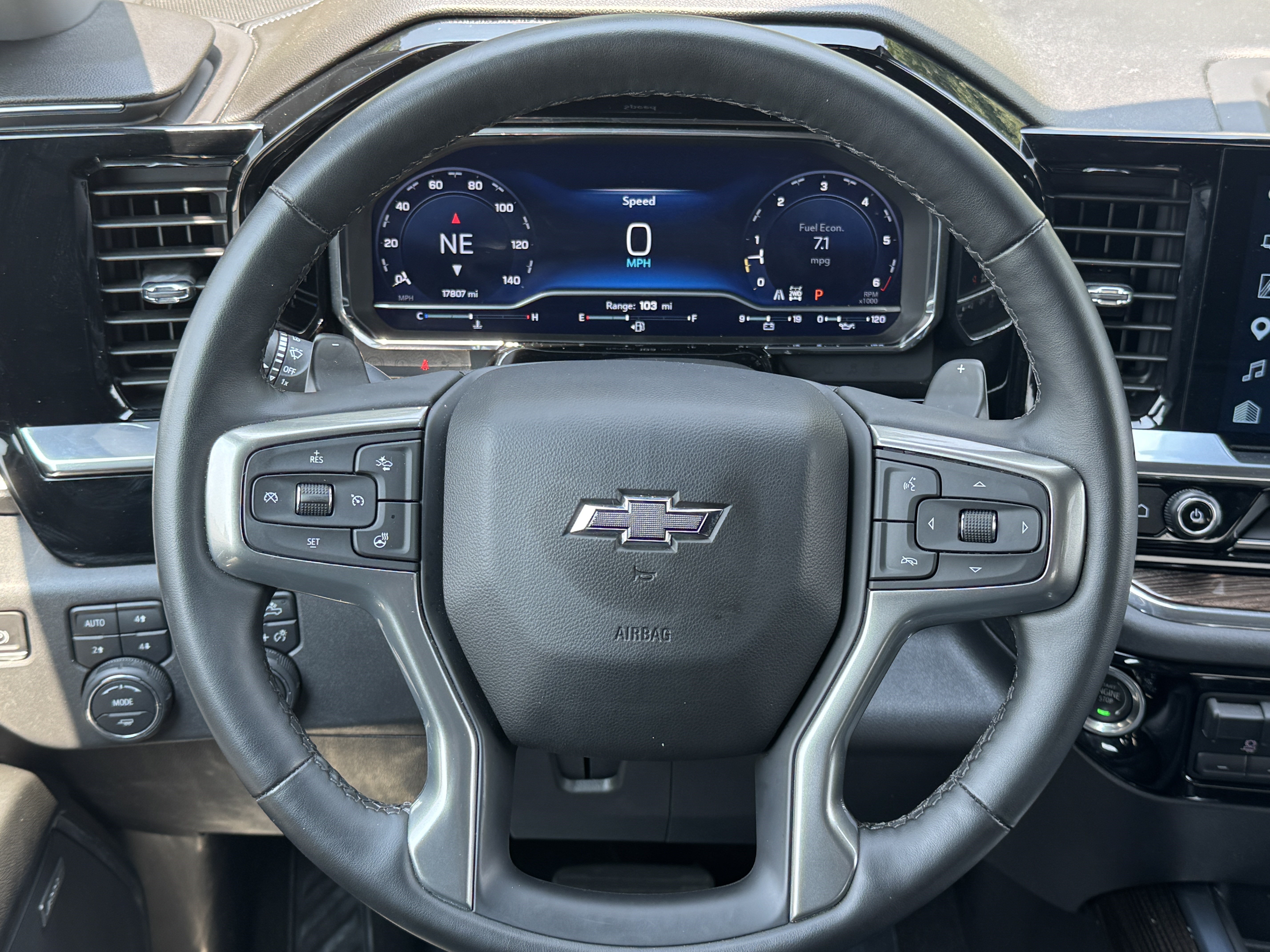 Used 2023 Chevrolet Silverado 1500 LT Trail Boss w/ LT Trail Boss Premium Package AWD/4WD image 38