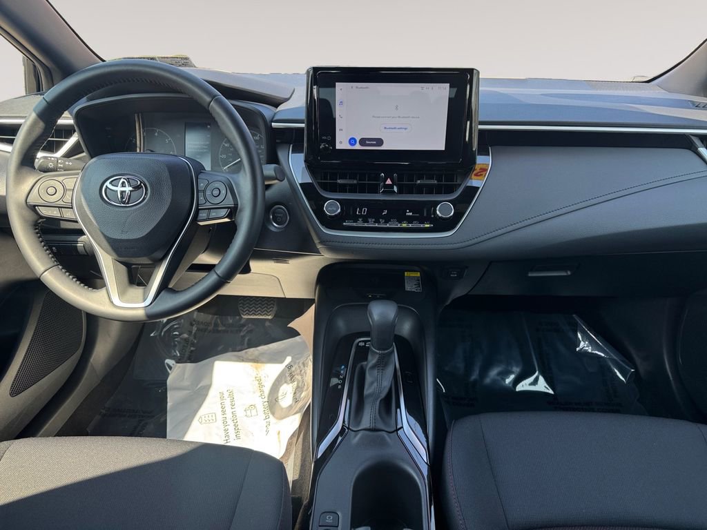 Used 2024 Toyota Corolla SE w/ SE Package image 10