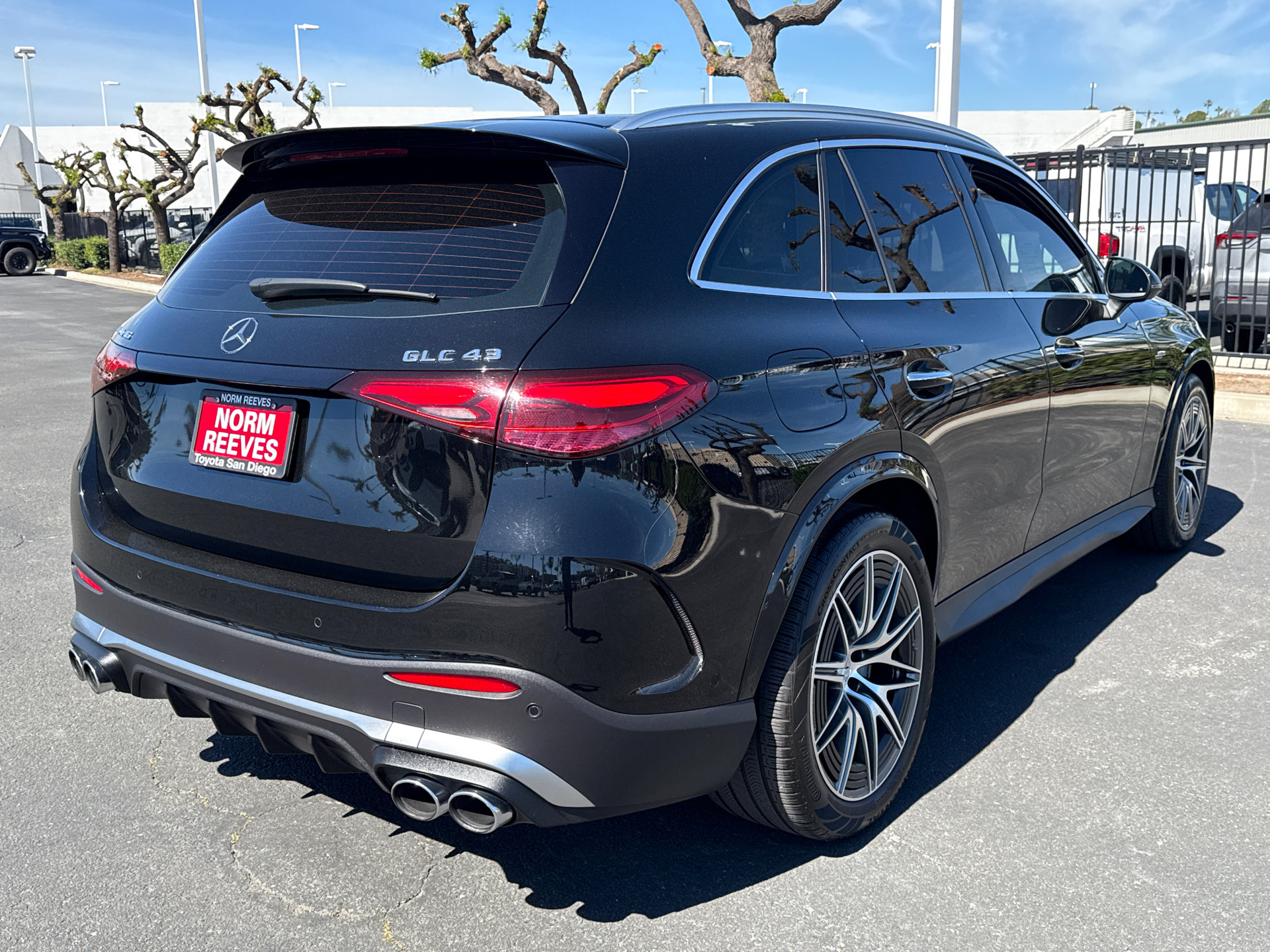 Used 2024 Mercedes-Benz GLC 43 AMG 4MATIC image 14