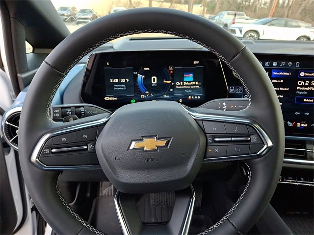 New 2026 Chevrolet Equinox EV LT image 14