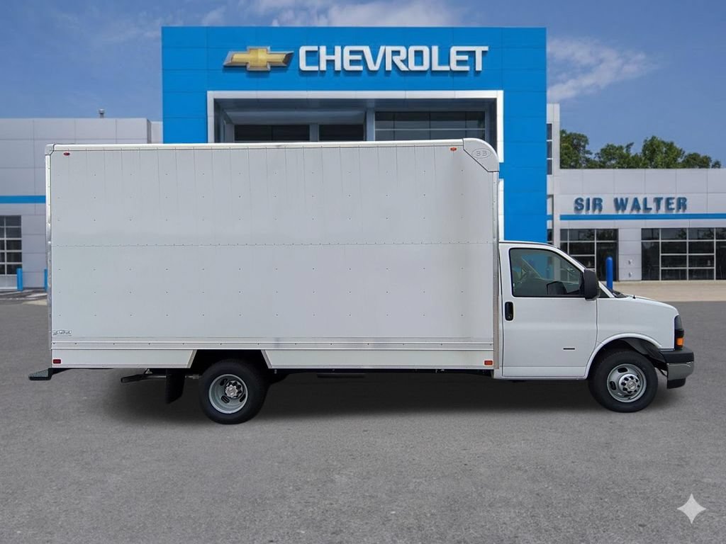 New 2025 Chevrolet Express 3500 w/ Power Convenience Package RWD image 7