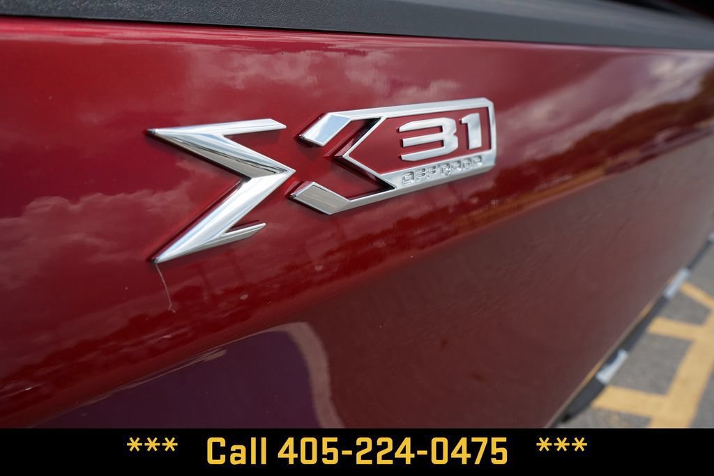 New 2026 GMC Sierra 1500 SLT w/ SLT Premium Package AWD/4WD image 8
