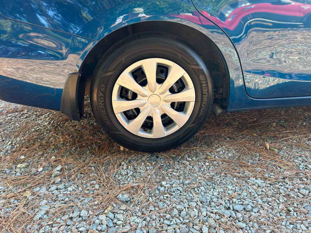 Used 2012 Honda Civic LX image 18