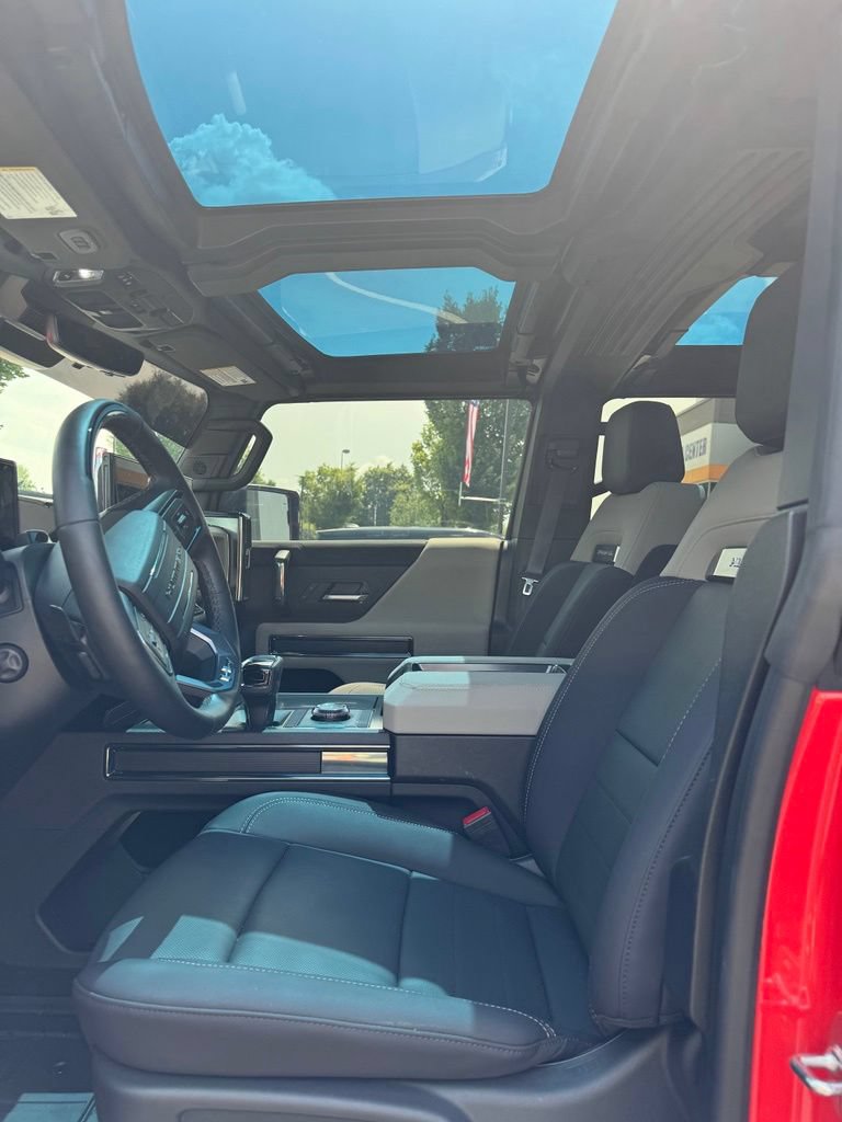 Used 2026 GMC Hummer EV SUV w/ LPO, Dark Essentials Package AWD/4WD image 5