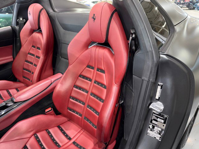 Used 2021 Ferrari 812 GTS RWD image 48