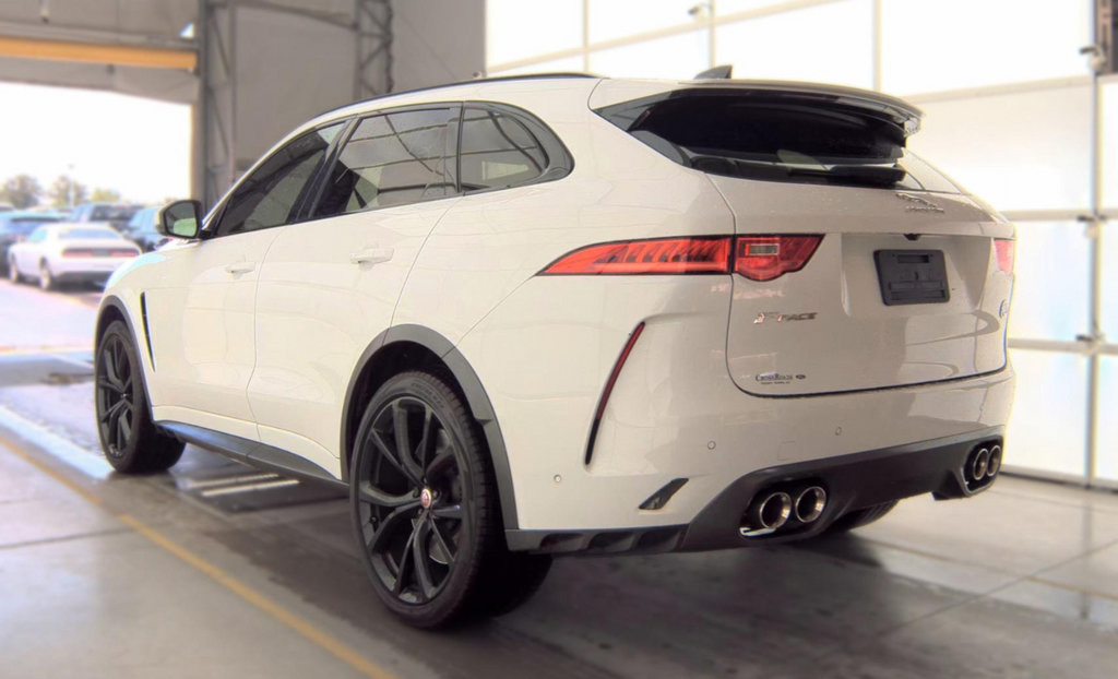 Used 2020 Jaguar F-PACE SVR AWD/4WD image 8