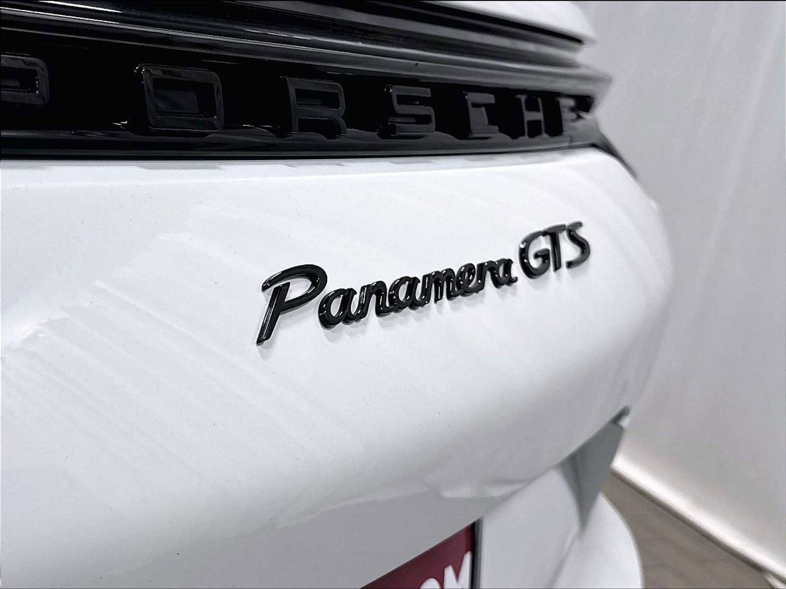 Used 2022 Porsche Panamera GTS AWD/4WD image 32