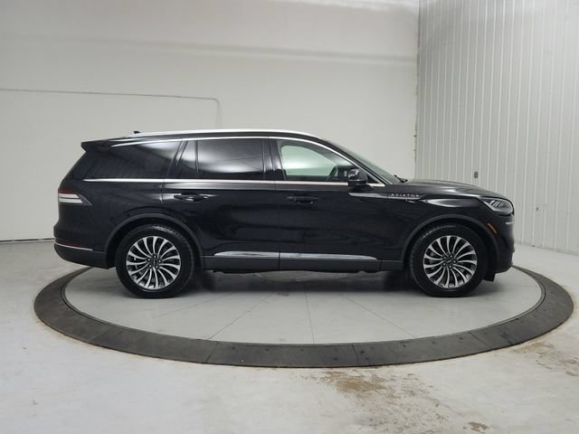 Used 2023 Lincoln Aviator Reserve w/ Elements Package Plus RWD image 9