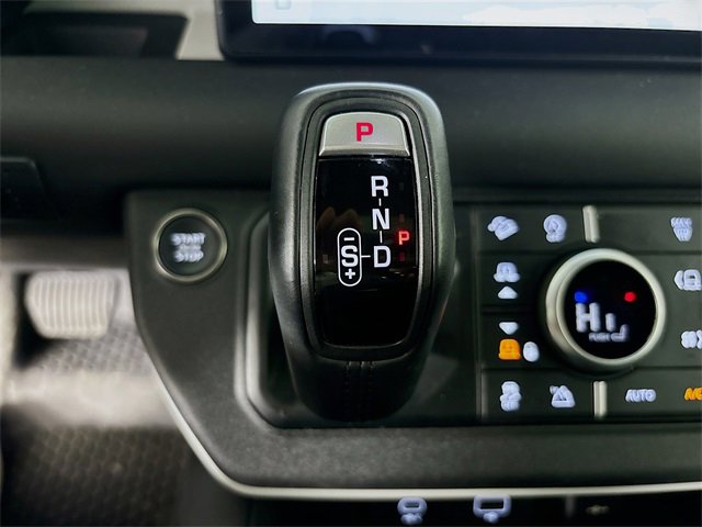 Certified 2024 Land Rover Defender 110 S image 19