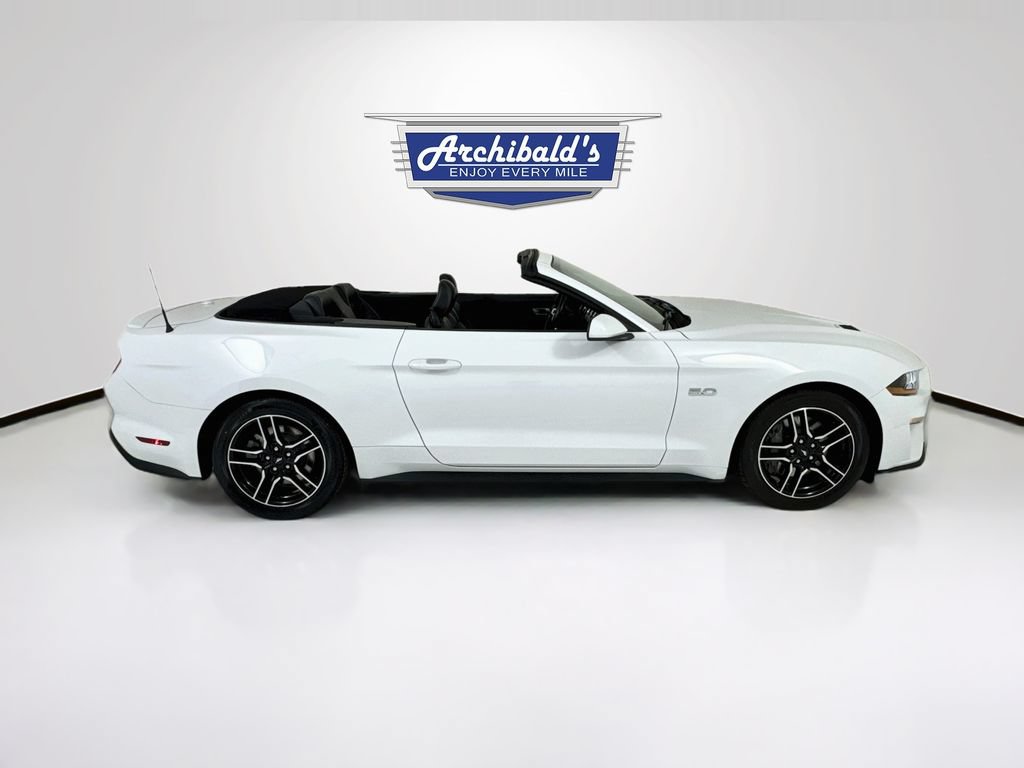 Used 2022 Ford Mustang GT Premium RWD image 9