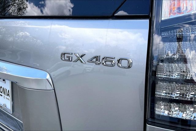 Used 2023 Lexus GX 460 Premium w/ Accessory Package image 24