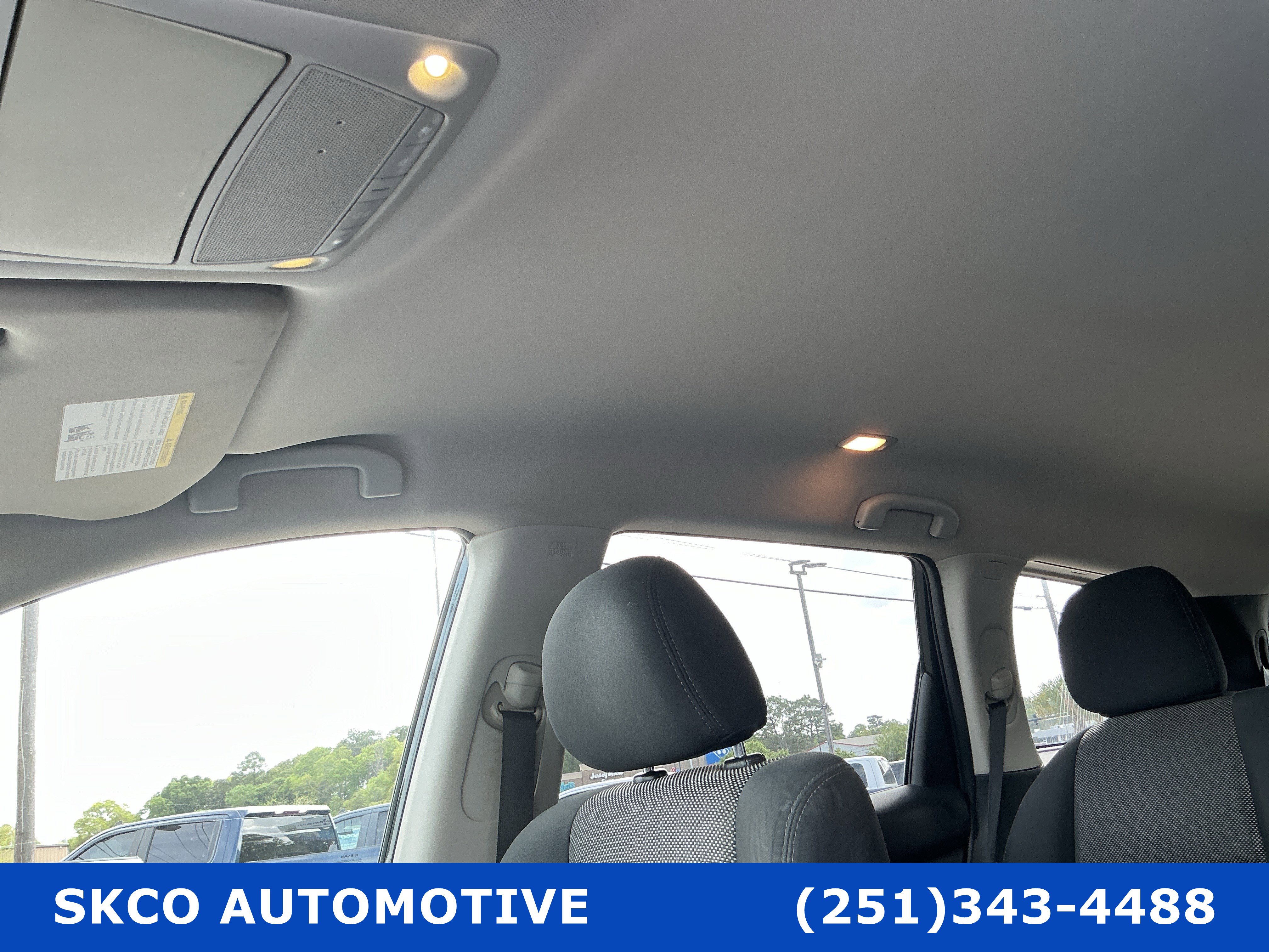 Used 2019 Nissan Pathfinder SV image 25