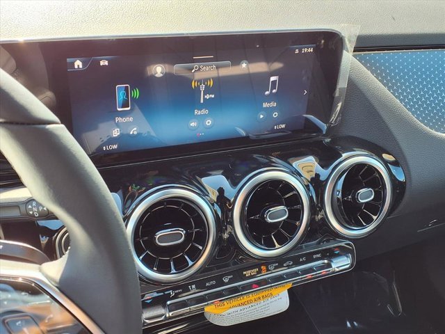 New 2026 Mercedes-Benz GLA 250 image 5