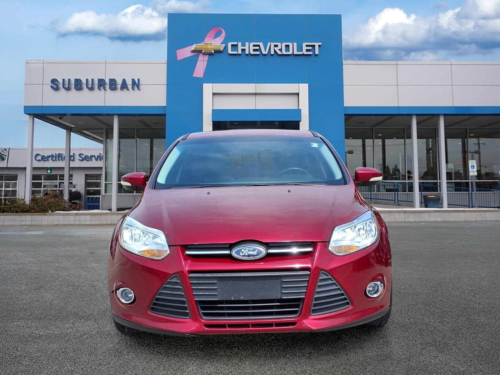Used 2014 Ford Focus SE w/ Equipment Group 201A FWD image 2