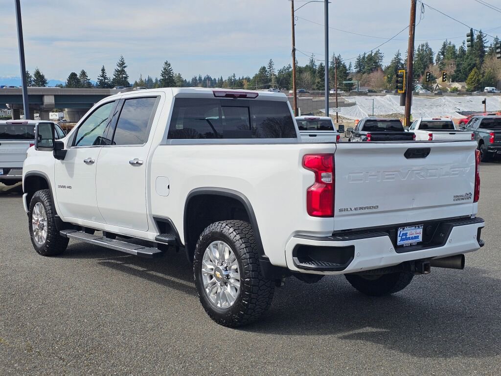Used 2022 Chevrolet Silverado 3500 High Country w/ Safety Package II AWD/4WD image 7