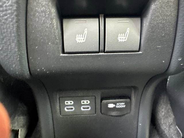 New 2025 Toyota Prius Plug-In Hybrid image 19