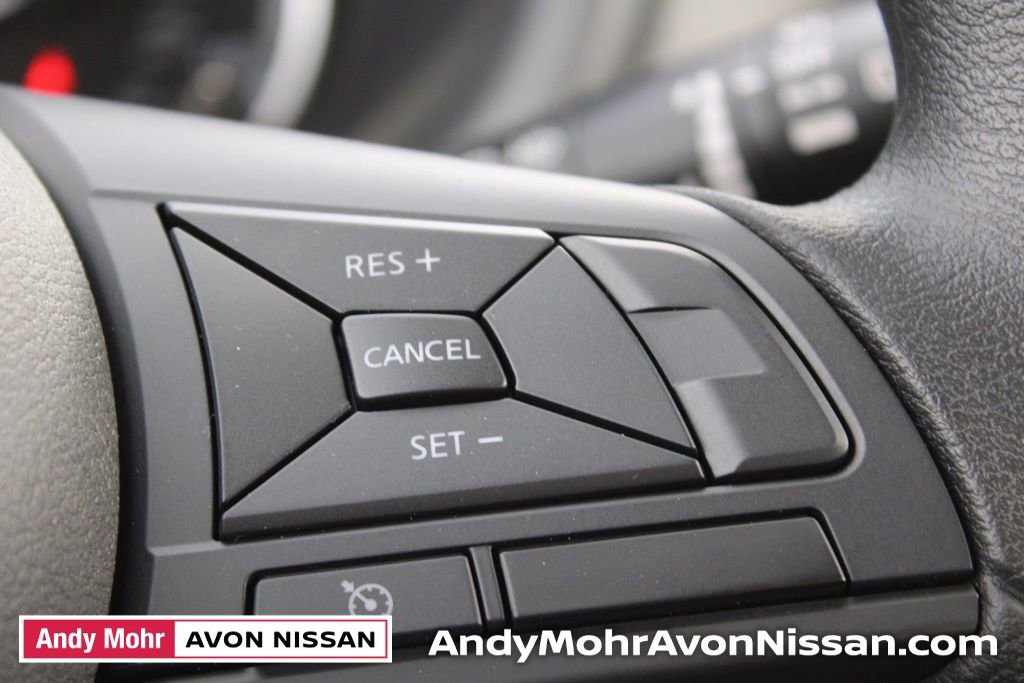 New 2025 Nissan Kicks Play S image 17