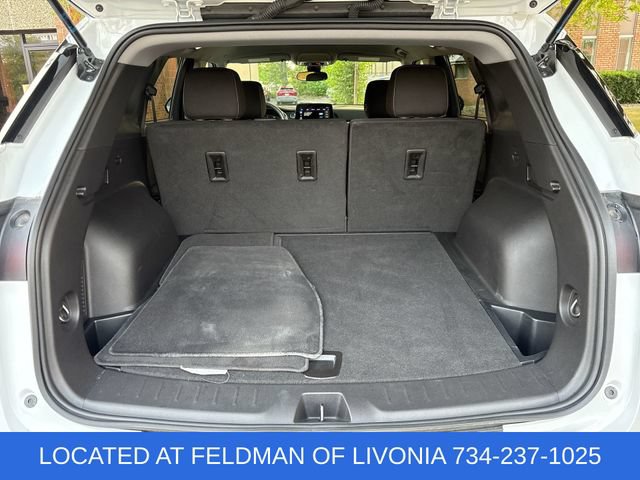 Used 2025 Chevrolet Blazer LT AWD/4WD image 24