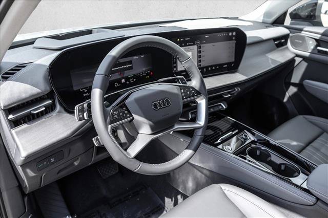 New 2026 Audi Q3 quattro 2.0T AWD/4WD image 10