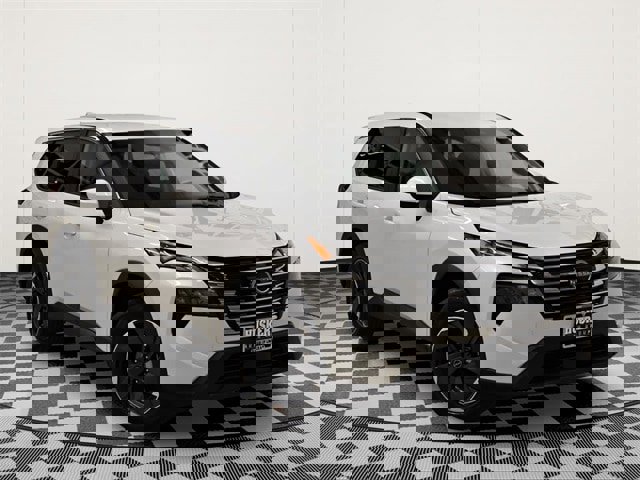 Used 2024 Nissan Rogue SV