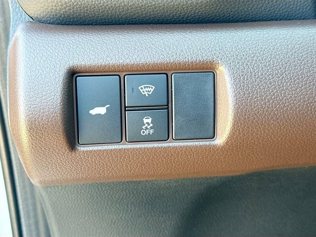 Used 2025 Honda Pilot Elite image 10