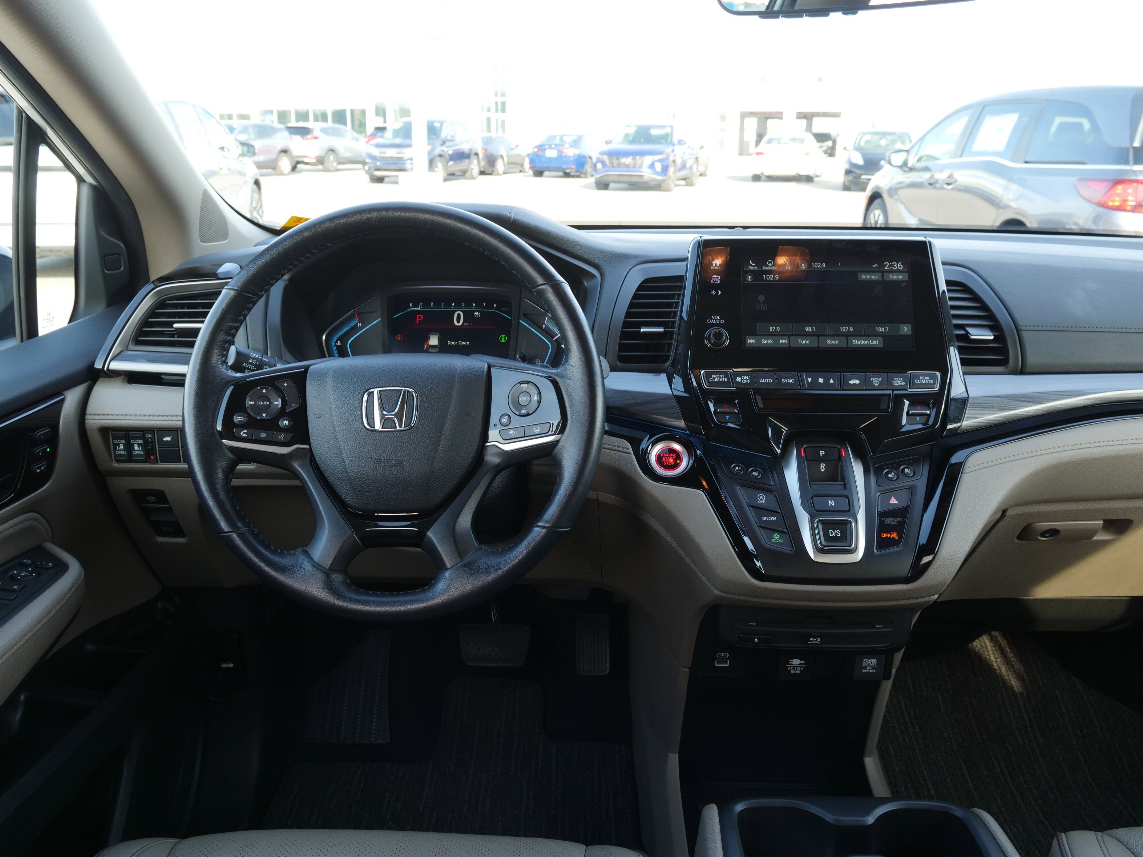 Used 2024 Honda Odyssey Elite image 21