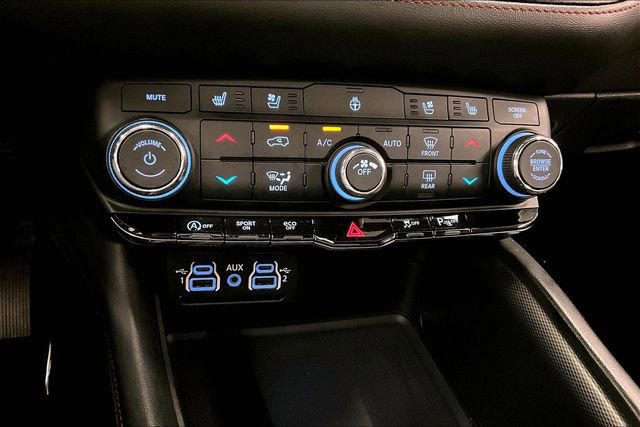 Used 2024 Dodge Durango GT image 32