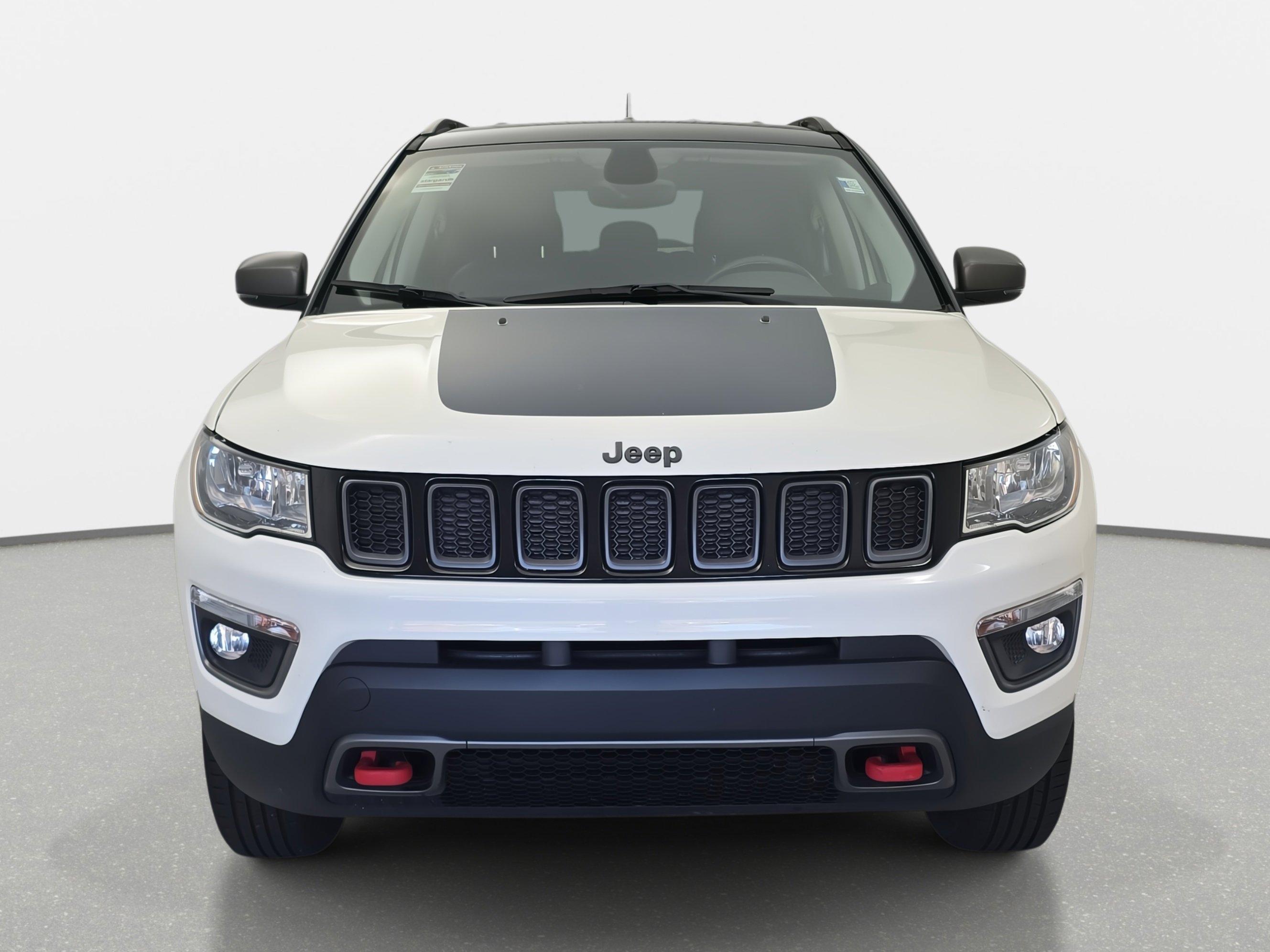 Used 2018 Jeep Compass Trailhawk w/ Cold Weather Group image 2