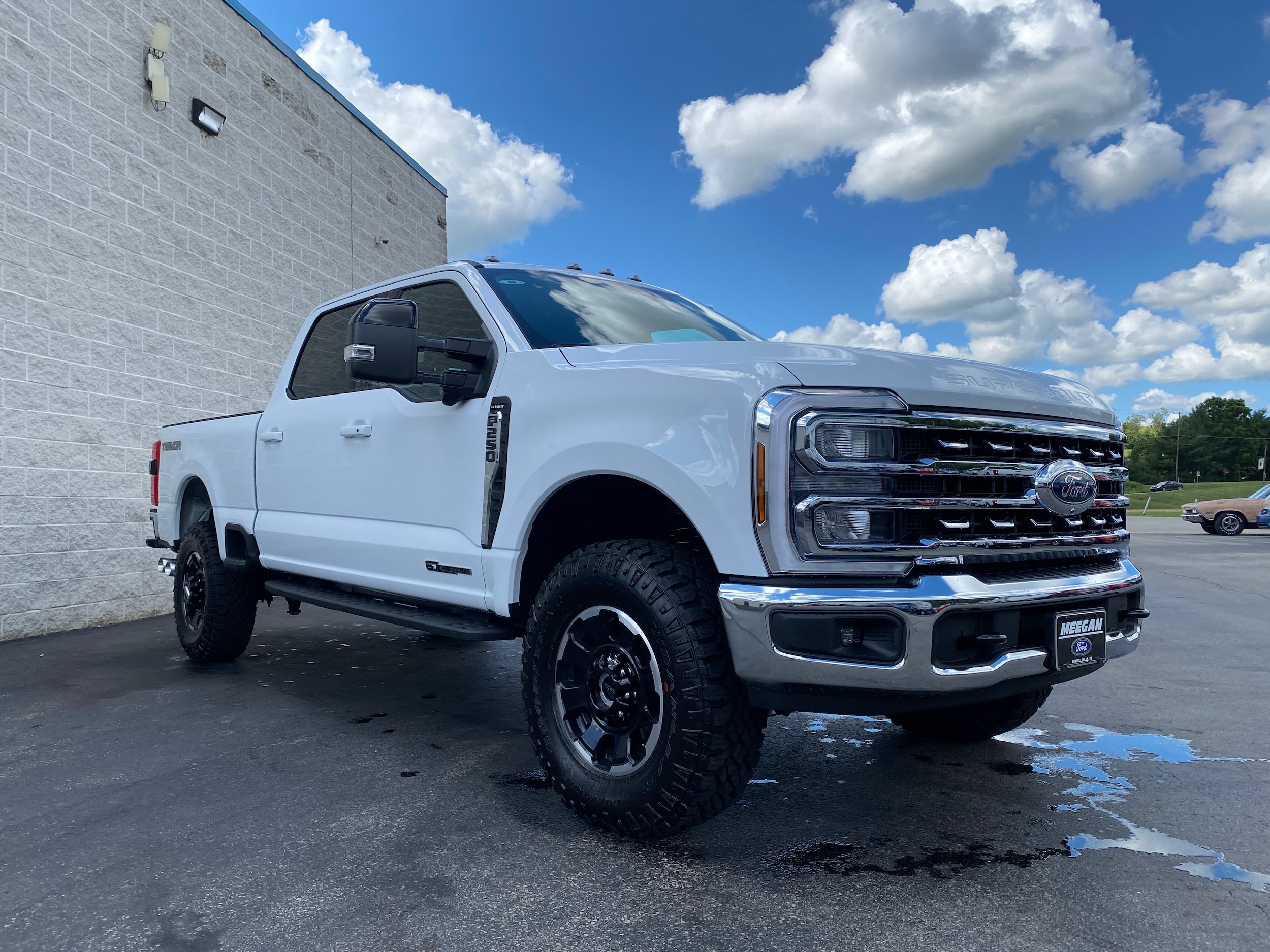 New 2026 Ford F250 Lariat w/ Tremor Off-Road Package AWD/4WD image 14