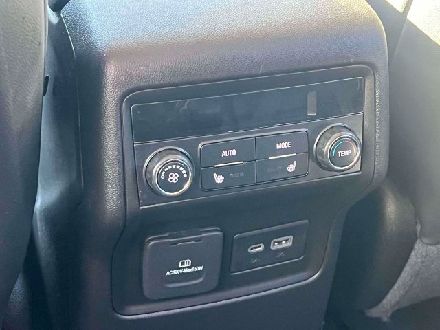 Used 2021 GMC Acadia Denali w/ Denali Ultimate Package AWD/4WD image 22