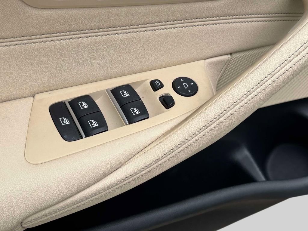 Certified 2023 BMW 530i xDrive w/ Convenience Package image 14
