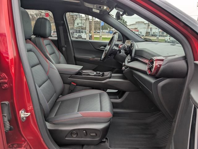 Used 2025 Chevrolet Equinox RS w/ Safety and Technology Package image 12