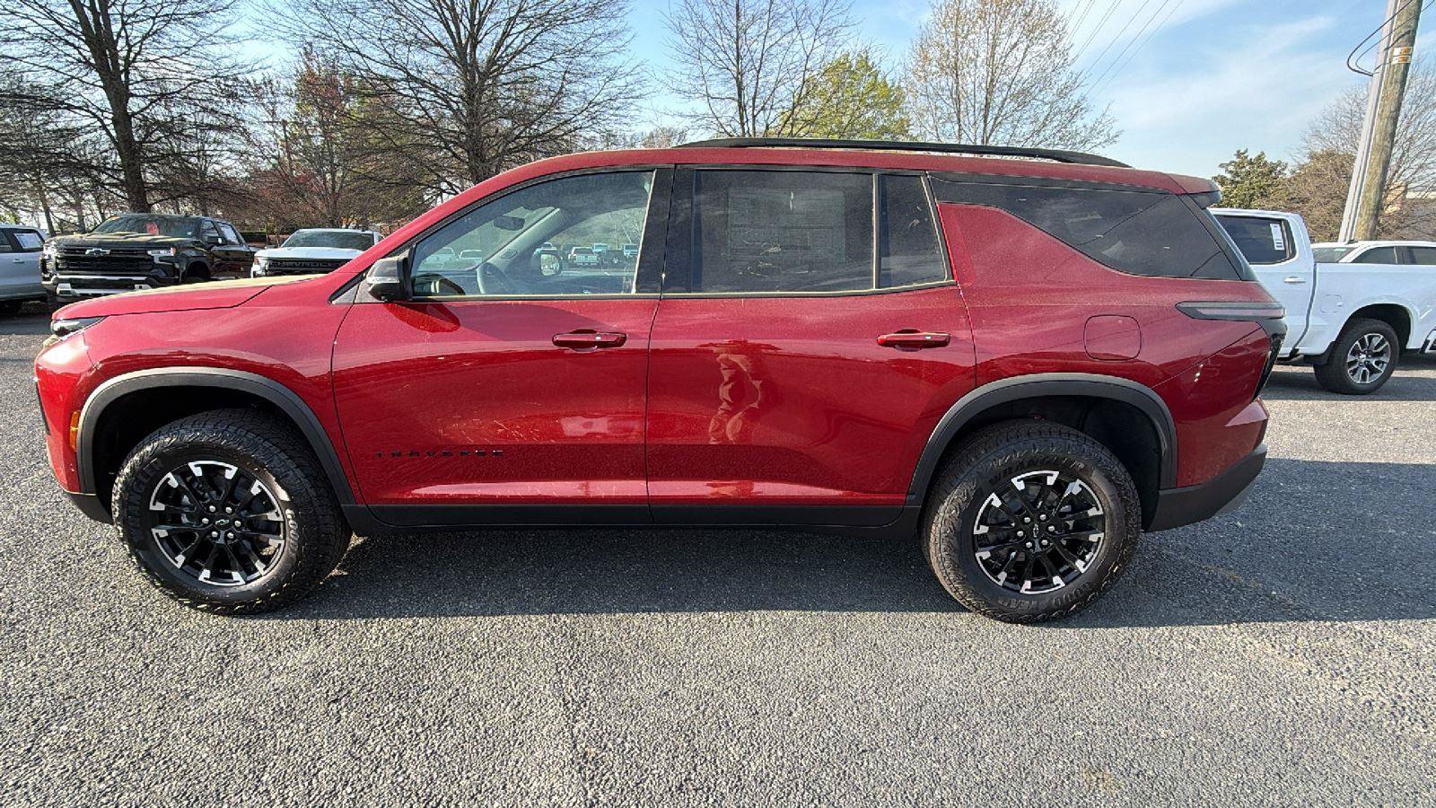 New 2026 Chevrolet Traverse Z71 w/ Enhanced Driving Package AWD/4WD image 8