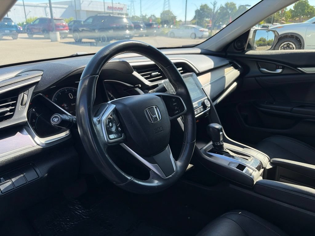 Used 2018 Honda Civic EX-L image 9