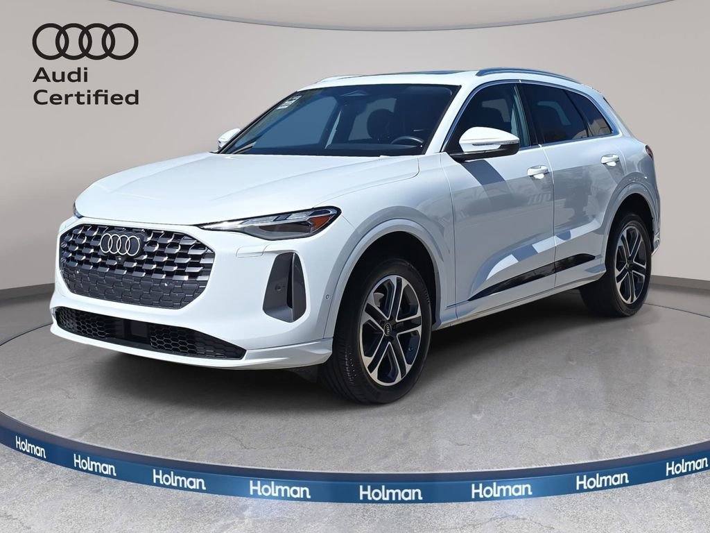Certified 2025 Audi Q5 Premium w/ Convenience Package image 1