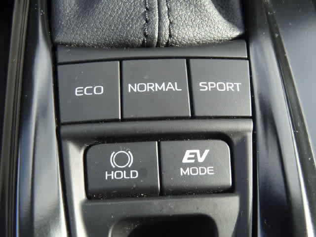 Used 2026 Toyota Camry LE FWD image 22