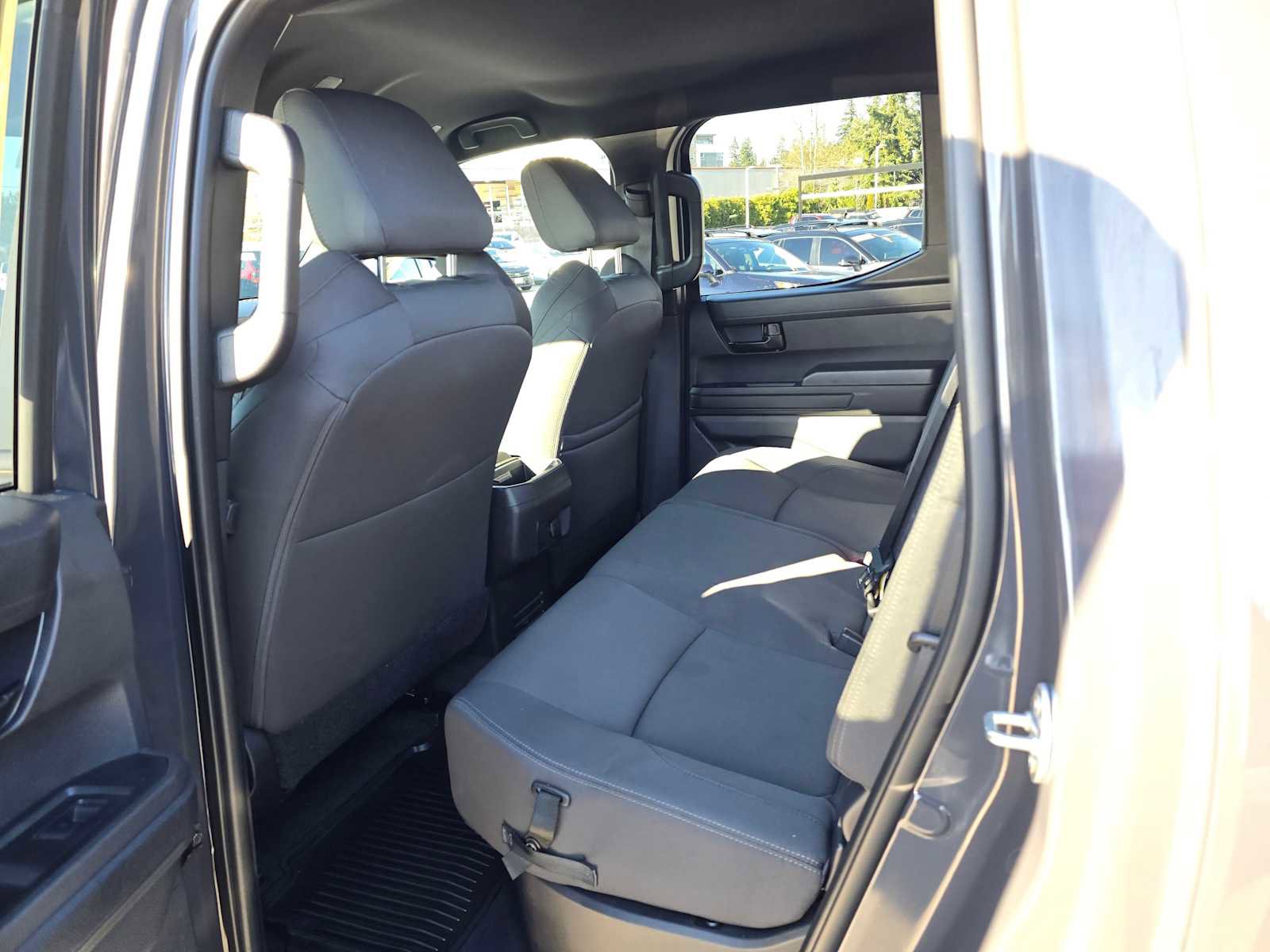 Certified 2025 Toyota Tacoma SR5 image 19