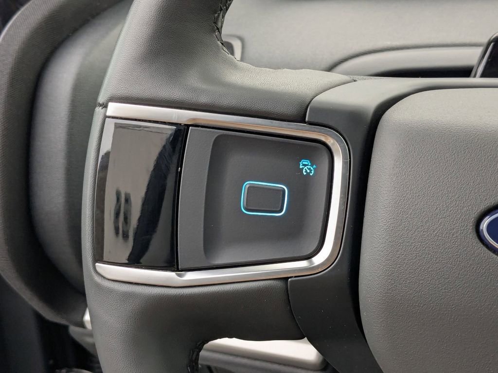 Used 2025 Ford Expedition Max Active image 19