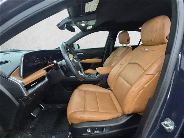 Used 2024 Cadillac XT4 Sport FWD image 16